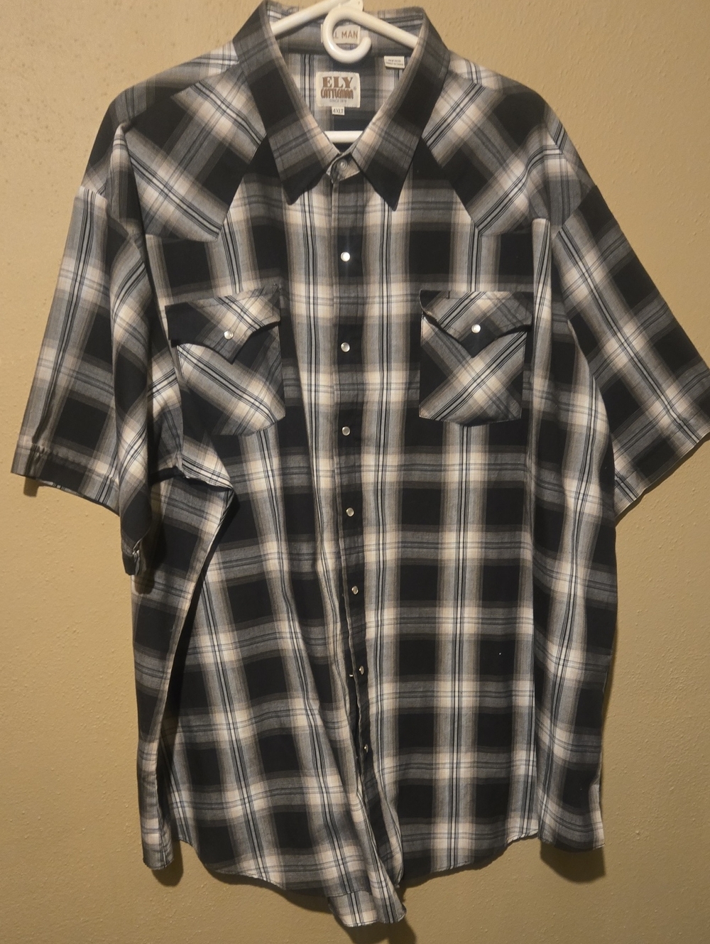 Ely Cattleman Black and White Plaid Short-Sleeve Button-Up